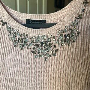 Pink embezzled sweater Size M